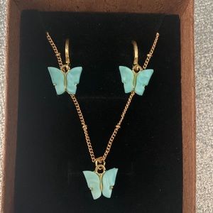 Butterfly necklaces set